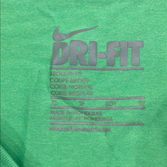 🌵3/$20• NIKE DRI-FIT Athletic V neck Tee shirt - Picture 2 of 2